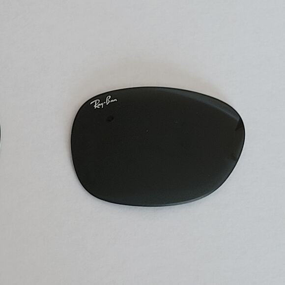Ray-Ban RB2132 Replacement lenses ONLY  Green Classic 55mm FOR PARTS ONLY - Picture 3 of 5